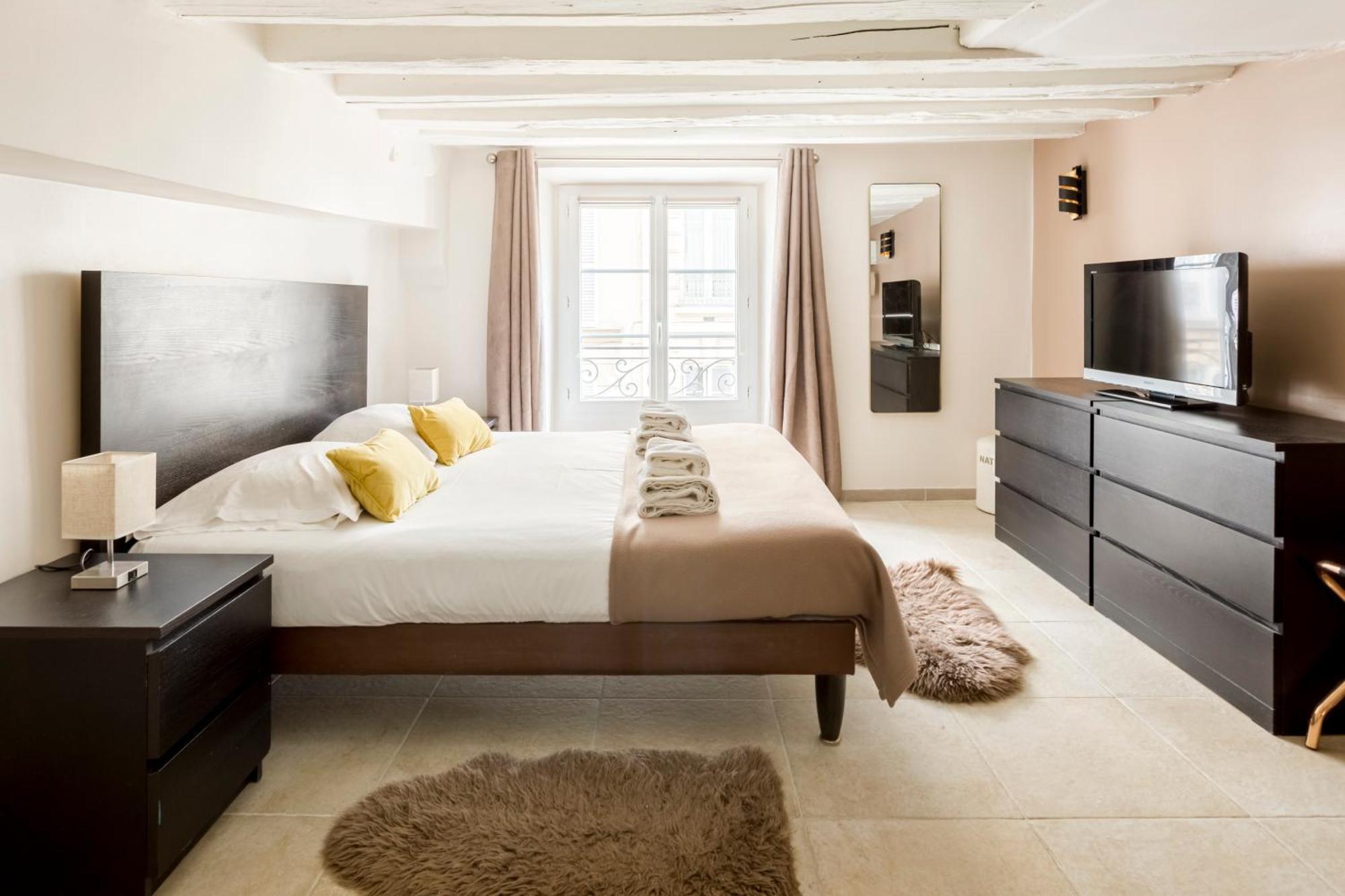 Apartamento Rivoli Vieille Du Temple With Ac París Exterior foto